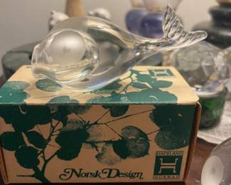 Hadeland glass figurines