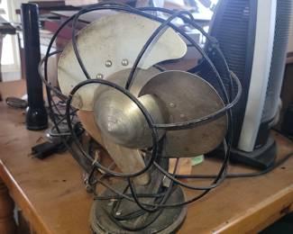 Vintage GE stationary fan
