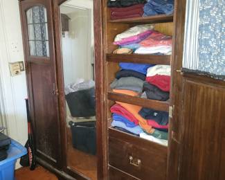 Vintage leaded glass door cabinet