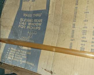 Pass-thru rear truck window