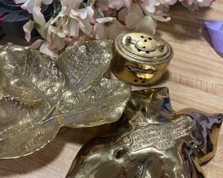 Virginia Metalcrafters brass leaf dishes