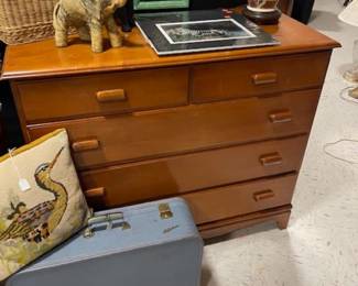 Practical wood chest