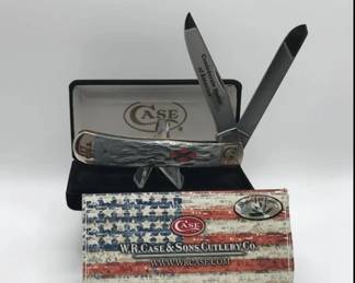 Case TarpperGrey/Blue Bone Handle Border Civil War Case 8 dot USA 6254 SS Shepherd Hills Exclusive Civil War Series Border State Knife #071 Measures: 4" long Blades: 2 SS engraved #071 etched United States of America and on other side of blade Confederate States of America Badge: long tail 