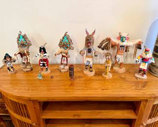 Variety of Kichina dolls