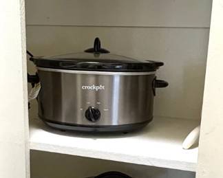 CROCKPOTS AND BLENDER.