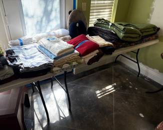 BLANKETS AND QUILTS.