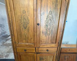 GORGEOUS ANTIQUE PIE SAFE.