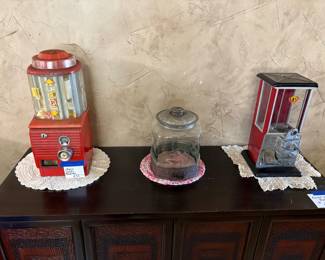 3 ANTIQUE CANDY MACHINES TO ADD TO YOUR TOP-OF-THE-LINE COLLECTION.