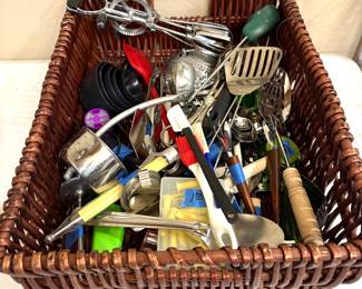 MORE KITCHEN GADGETS