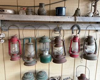 MORE LANTERNS AND SOME VERY NICE OLD COLEMAN LANTERNS.