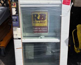 4 BRAND NEW RB RELIABILT PREMIUM VINYL WINDOWS 24X36.