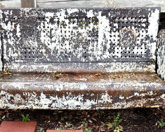 ANTIQUE METAL GLIDER BENCH