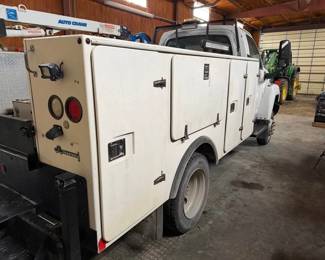 auctioncompanykc.com