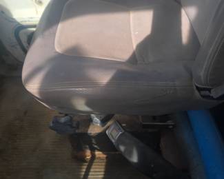 auctioncompanykc.com