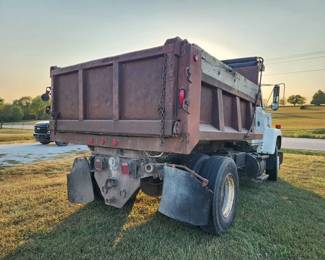 auctioncompanykc.com