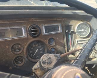 auctioncompanykc.com