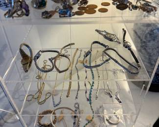 This Case - ALL THE GOLD BEAUTIES! 