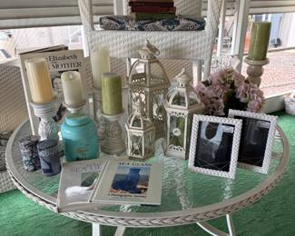 White Wicker Patio Set