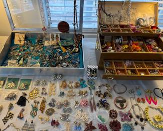 So much Vintage Costume Jewelry