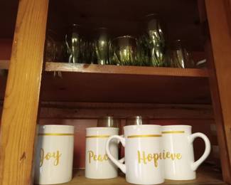 Green glasses, mugs