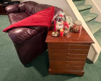 End Table Trunk & Candles