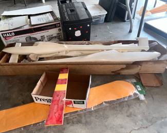PLANE KIT IN BOX