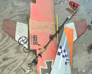 THIS AND THE NEXT 6 PICTURES ARE IN THE UPSTAIRS ATTIC ROOM