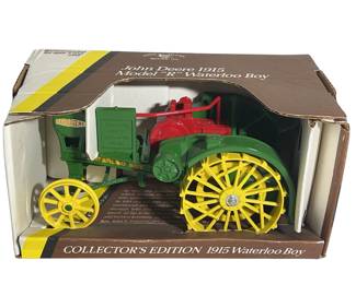 1915 R Waterloo Boy Diecast Tractor John Deere Original Box