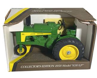 ERTL 1958 630 LP Tractor John Deere Original Box Diecast
