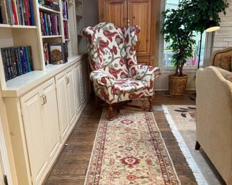 Lots of great furniture and rugs