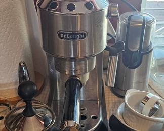 Designer Lbls (Clths) • Yard Fnds • Ktchn Gear • Tech • Furn • +MORE