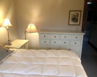 Aspenhome Cambridge Chesser Dresser in White   58” w x 18.25” d x 41.75” t, Aspenhome Nightstands 28.75” t x 28” w x 18.25” d