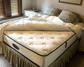 Beautyrest Queen Mattress