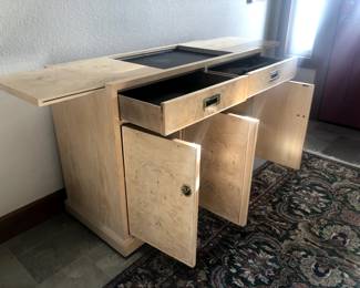 Drexel Heritage Burl Olive & Ash Bar Cart on Casters 44.5” w x 19” d x 32.25” t