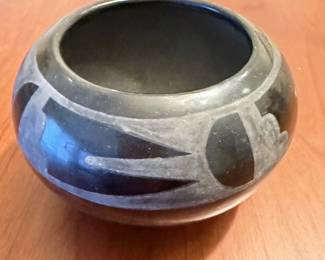 Adams Santana signed blackware bowl