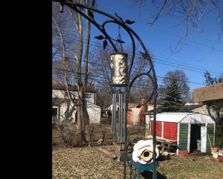 Wind chimes! Garden arch too!