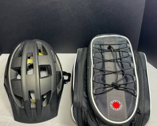SMITH BRAND CYCLING HELMET AND PANNIER SADDLE BAG