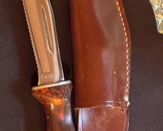 1950s Cutco 1769 Hunting Knife with Leahter Sheath