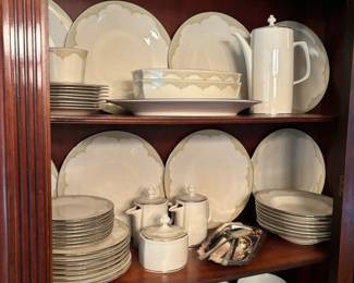 Franciscan China "Castile" Dinnerware Set