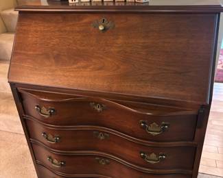 Circa 1940s Ball and Claw Feet Serpentine Front Mahogany Secretary Desk 6