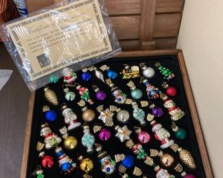 Thomas Pacconi Classics 2003 Collection of Mini Glass Christmas Ornaments