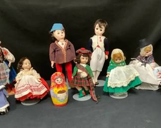 Madame Alexander Dolls From Around The World