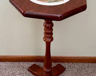 Octagon wine table