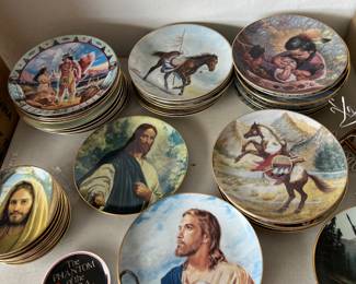 COLLECTORS PLATES (MOST WITH BOXES AND COA'S