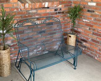 Iron Mesh High-back Patio Glider