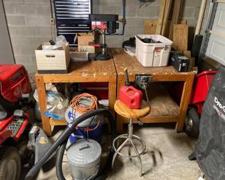 Work Benches w/ Vice 4ft x 3ft x 35" Tall, Wet/Dry Shop Vac