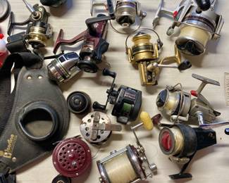 Fishing reels