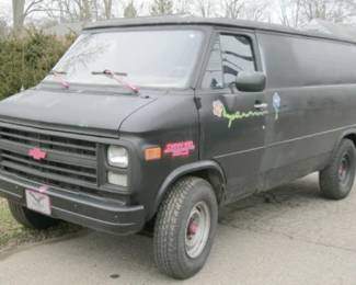 1986 CHEVY G30 CARGO VAN