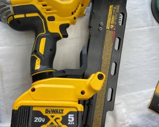 Heavy Duty DeWalt Brad/Nail Gun