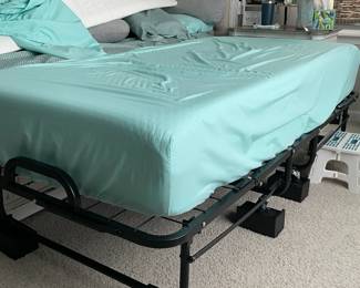 Portable, Fold-Up Bed w/Mattress